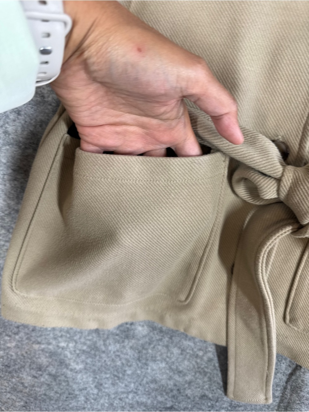Banana Republic Belted Fall Jacket Beige Medium Minimalist Quiet Luxury Career - Picture 8 of 16
